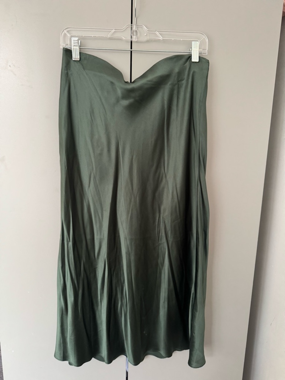 Quince Satin Midi Skirt in Deep Green